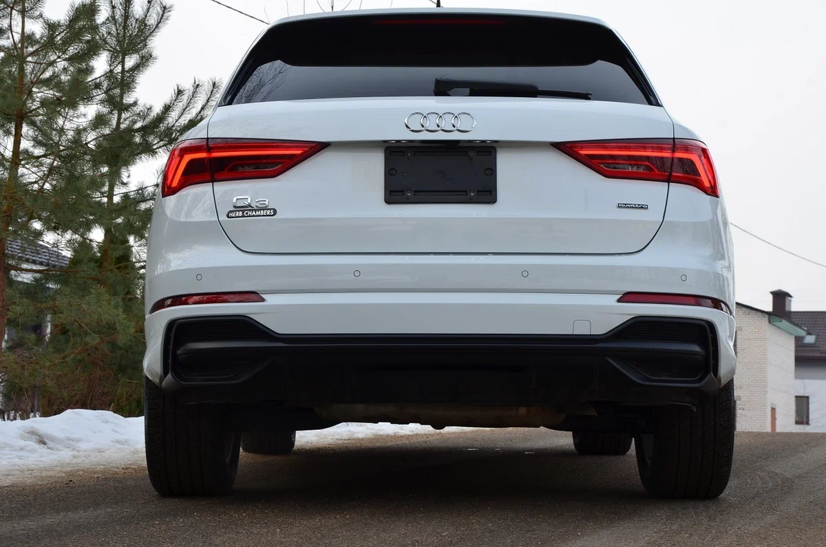 Audi Q3 II (F3) 2.0 2021