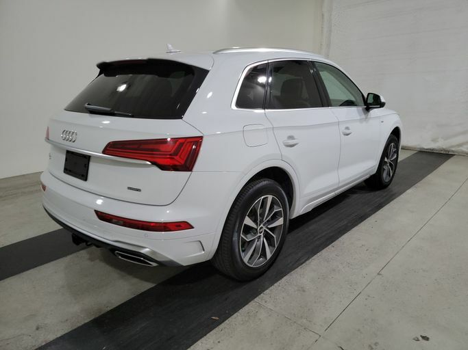 Audi Q5 2.0 2022