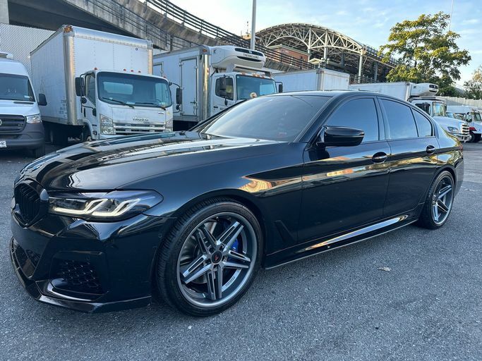 BMW 5 серии Рестайлинг 3.0 2021