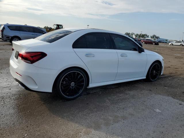 Mercedes-Benz A-Класс IV 2.0 2021