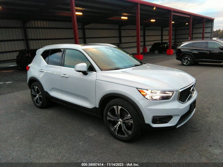 Volvo XC40 I 2.0 2022