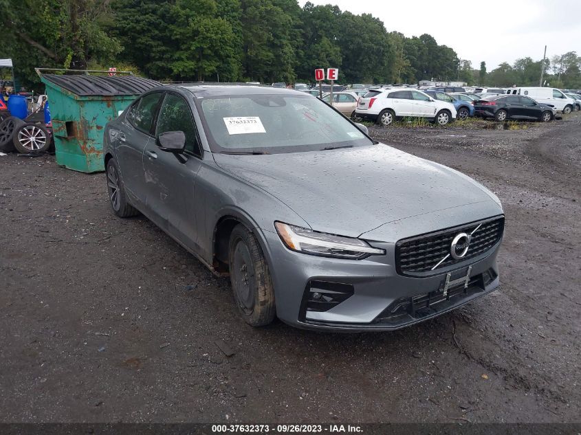 Volvo S60 III 2.0 2021