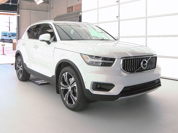 Volvo XC40 I 2.0 2022