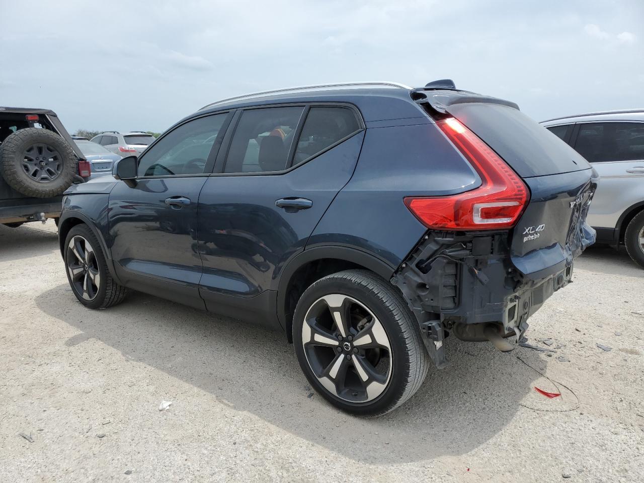Volvo XC40 I 2.0 2021