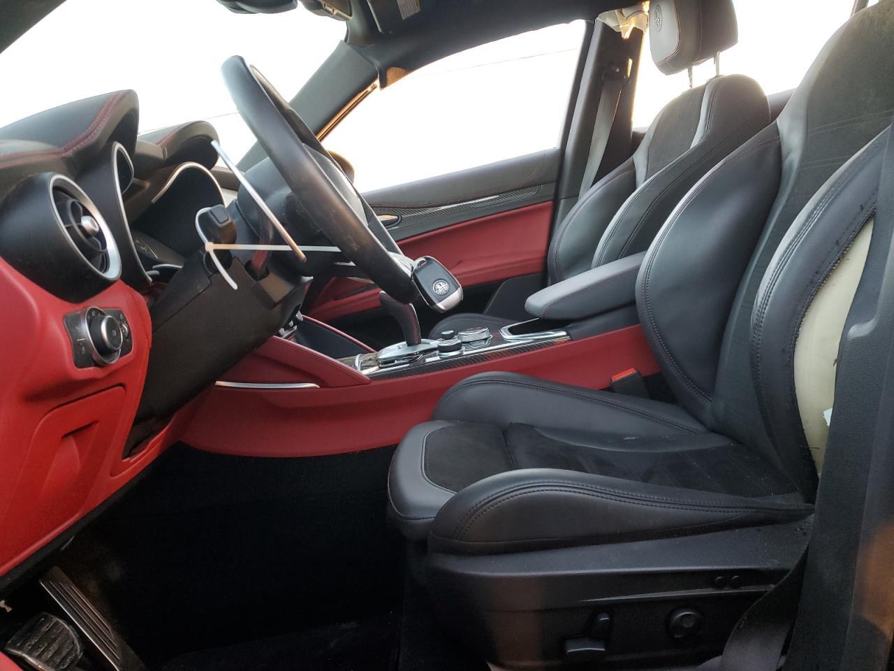 Alfa Romeo Stelvio QU 2.9 2021
