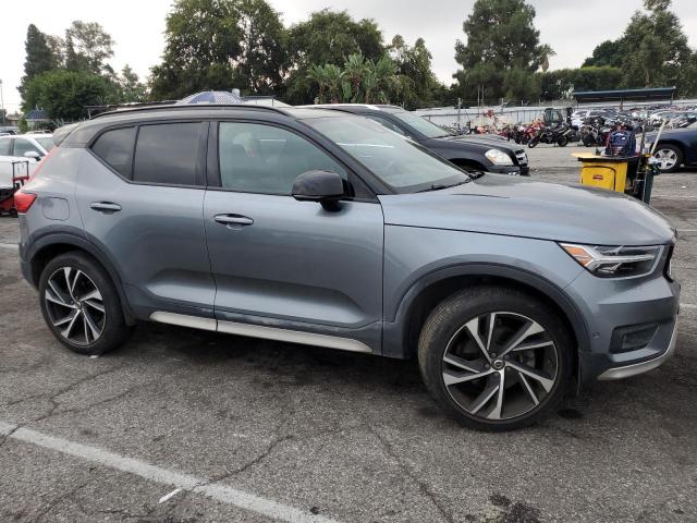 Volvo XC40 I 2.0 2020