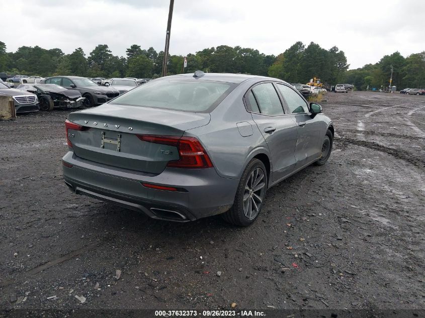 Volvo S60 III 2.0 2021