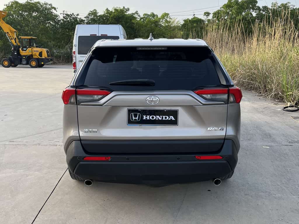 Toyota RAV4 2.0 CVT 2WD Urban 2021