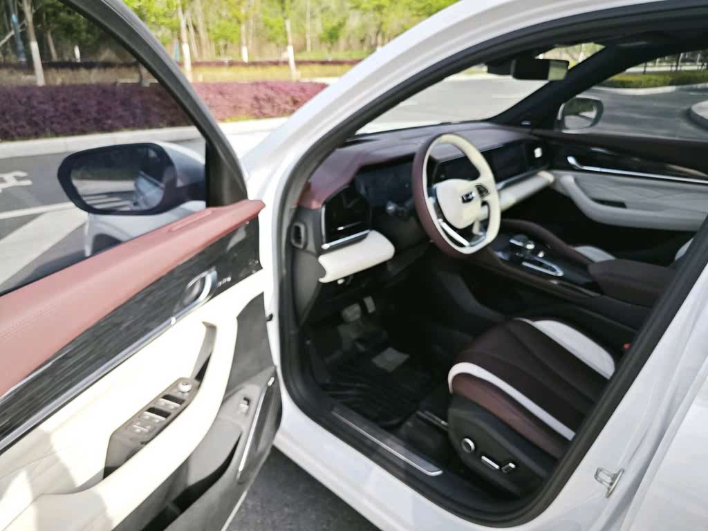 Geely Xingyue L 2.0TD DCT EVO 2WD Premium 2021