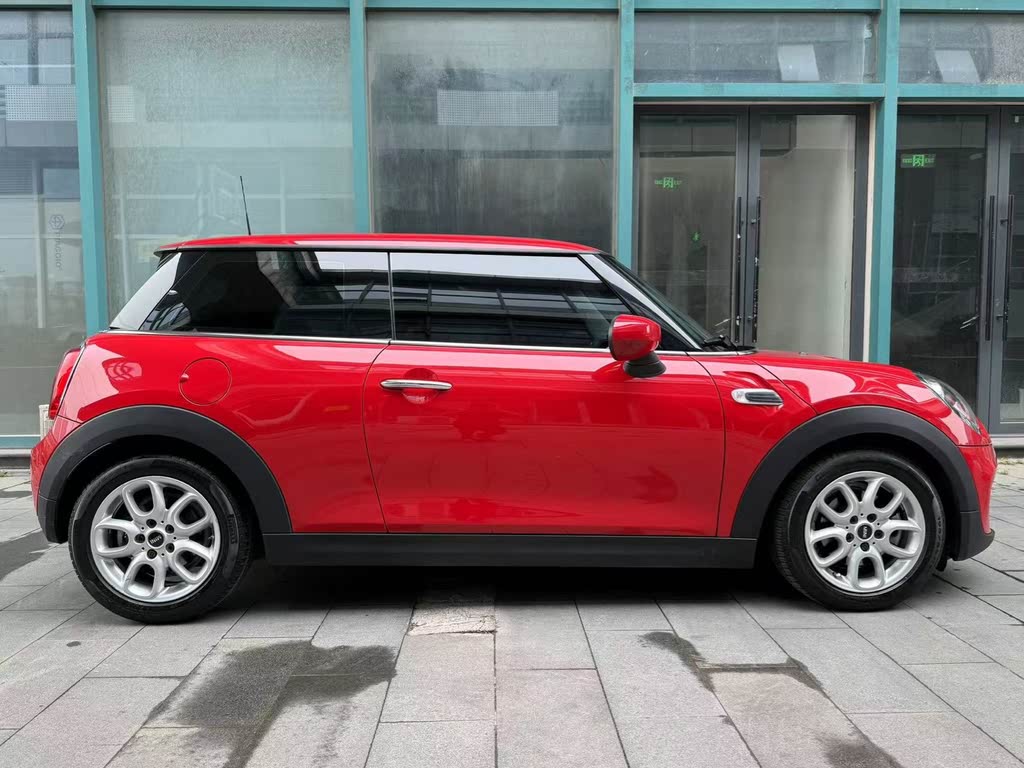 MINI One 1.5T (2021)