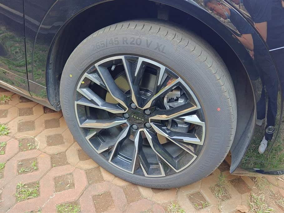 Zeekr 7X 2025 75 kWh RWD Smart Edition