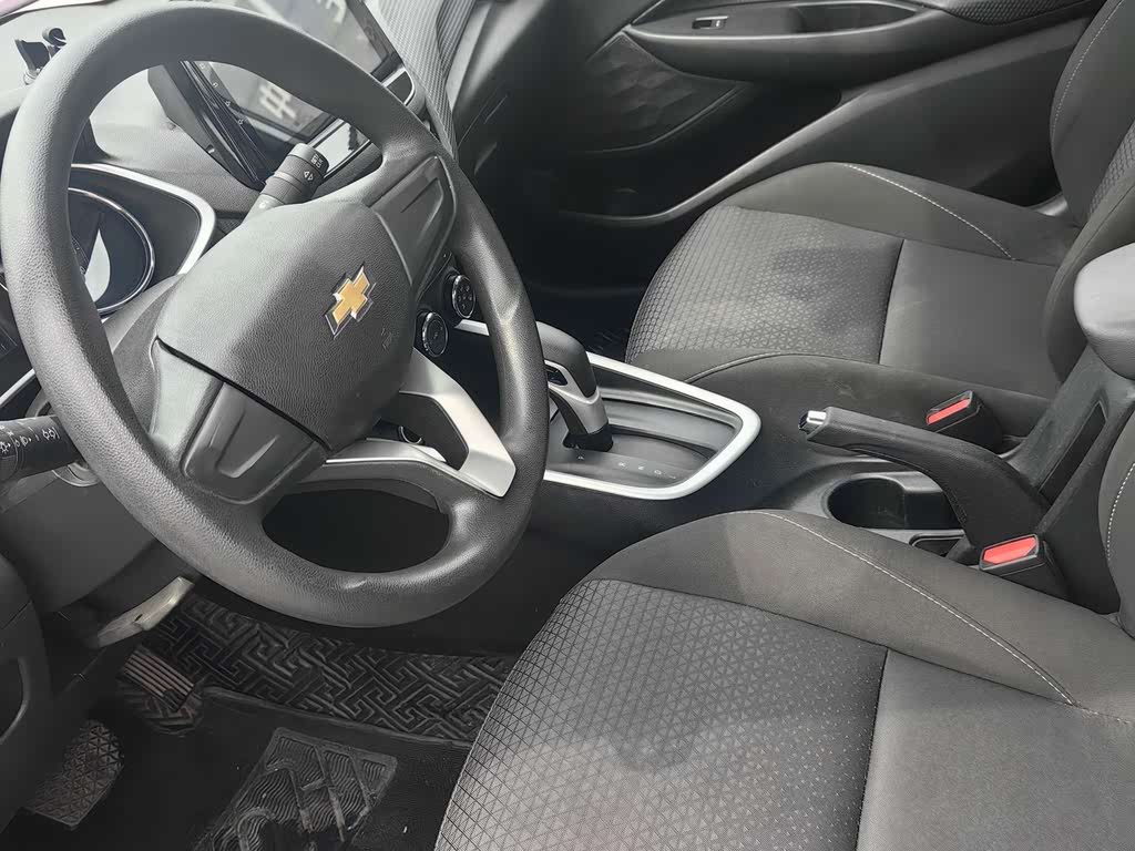 Chevrolet Onix 2022 325T AT Enjoy Edition