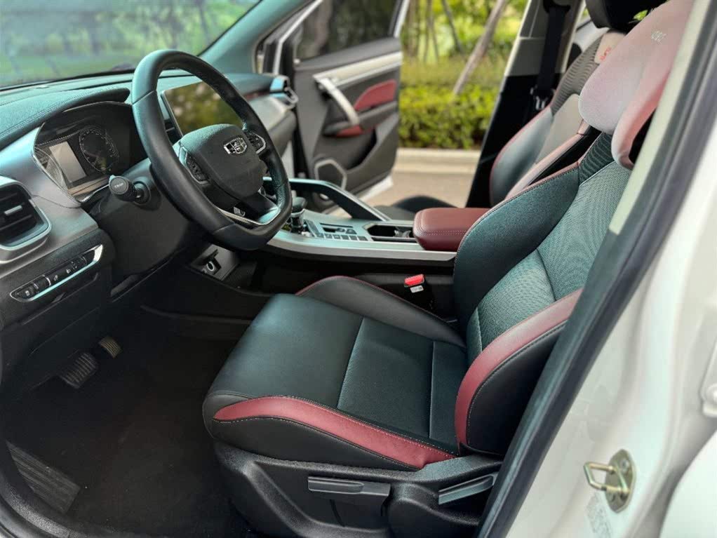 Geely Coolray 2021 1.4T DCT Platinum Edition