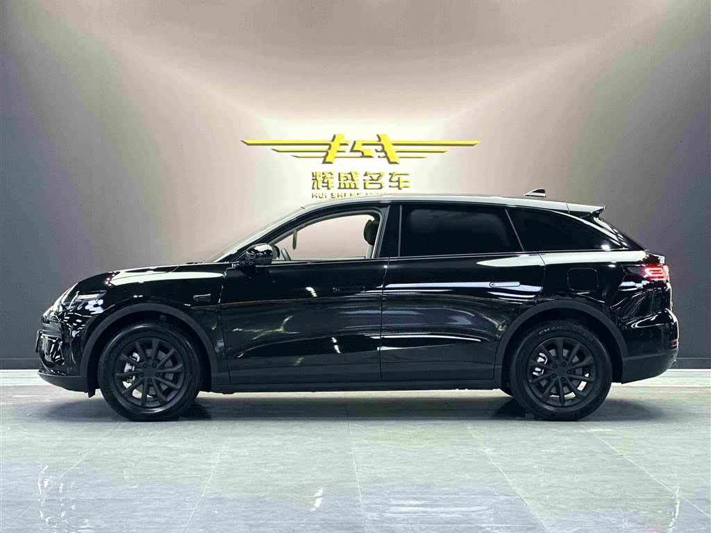 Leapmotor C11 2023 EREV 200 Comfort Edition