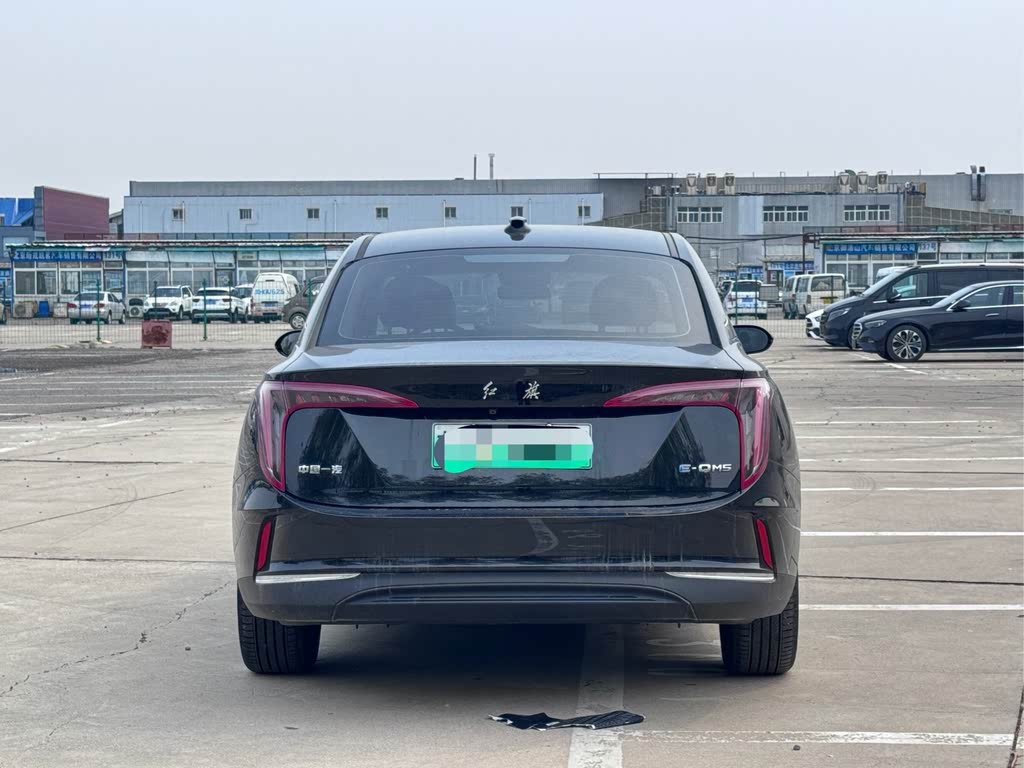 Hongqi E-QM5 2023 (рестайлинг) Standard