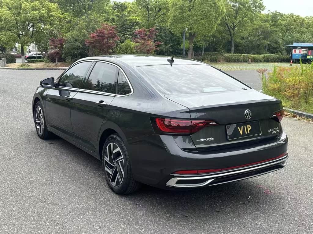Volkswagen Sagitar 2023 280TSI DSG Beyond