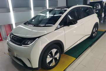 BYD Dolphin 2023 420km Fashion Edition