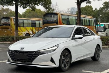 Hyundai Elantra 1.5 CVT GLS 2021