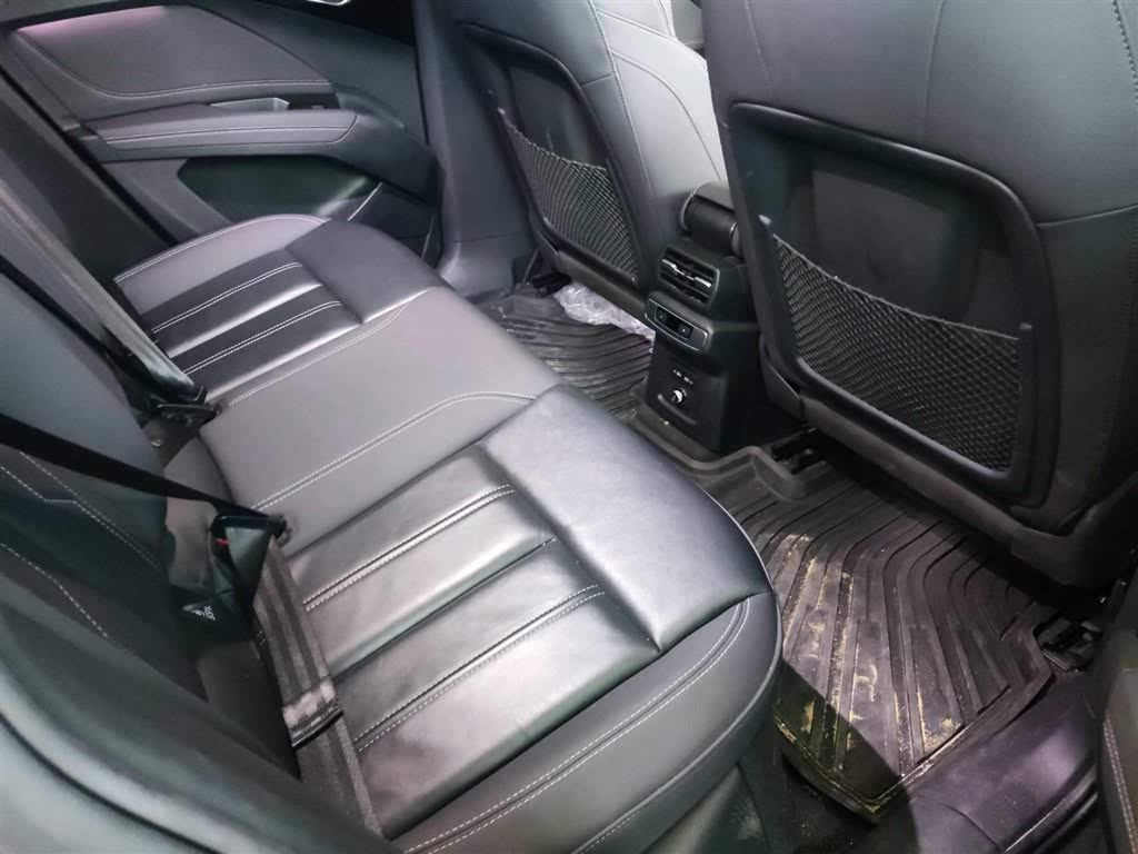 Audi Q4 e-tron 40 e-tron Creation Edition 2022