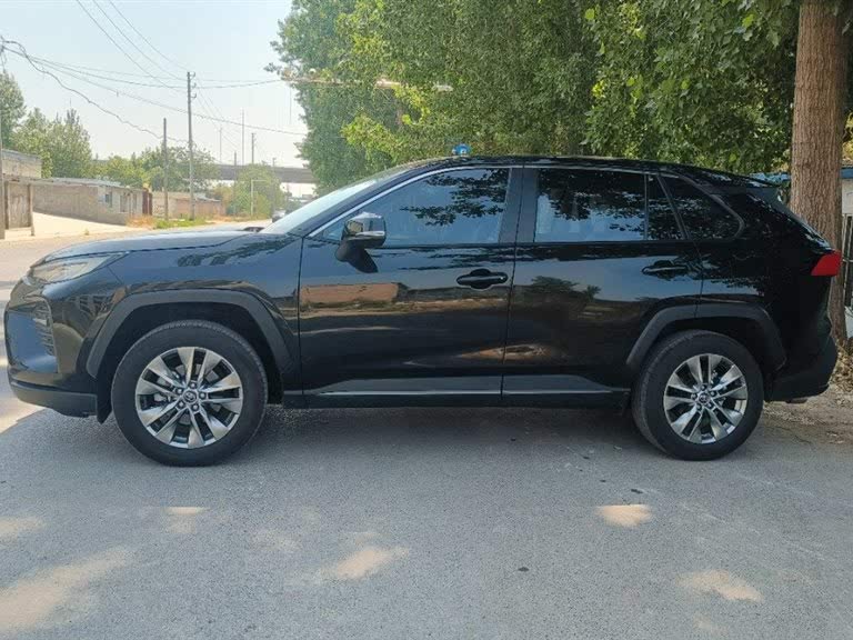 Toyota Wildlander 2023 2.0L CVT 2WD Comfort