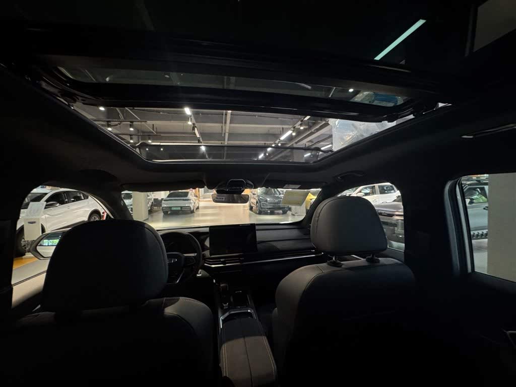 Geely Haoyue L 2.0T DCT Premium 2025