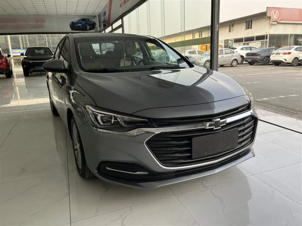 Chevrolet Cruze 2022 320 AT Enjoy Skyroof Edition