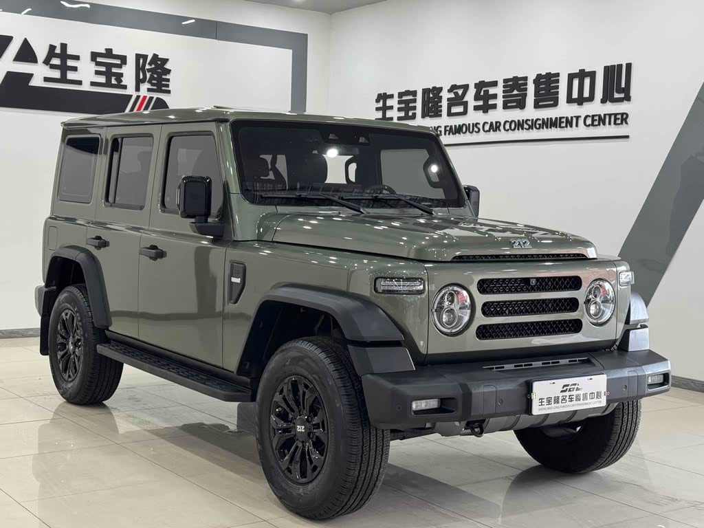 BAW 212 T01 2024 2.0T Explorer