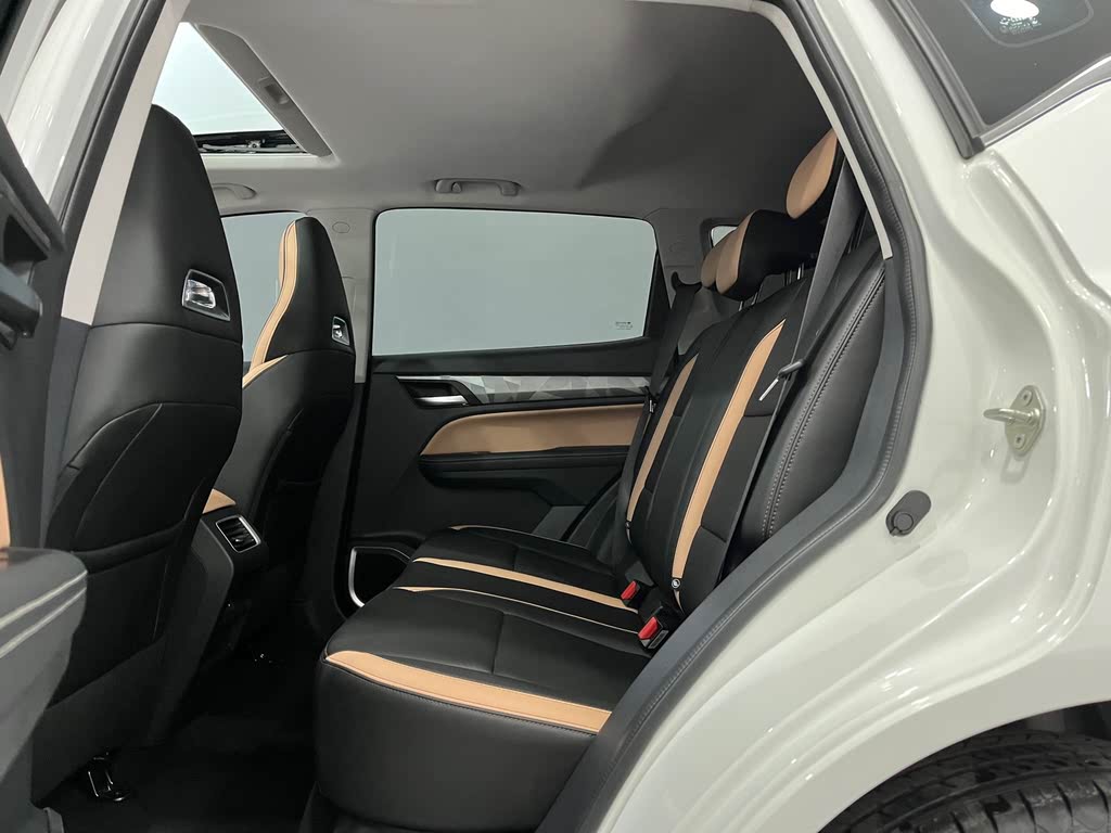 Geely Haoyue PRO 2024 1.5T DCT Horizon+