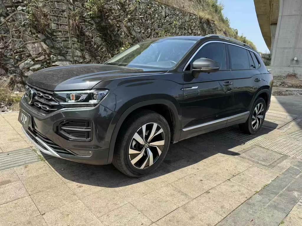 Volkswagen Tayron 280TSI AT Luxury Connect, 2022