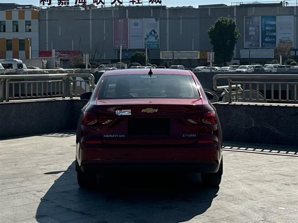 Cruze 2021 320 AT Enjoy Edition с люком на крыше