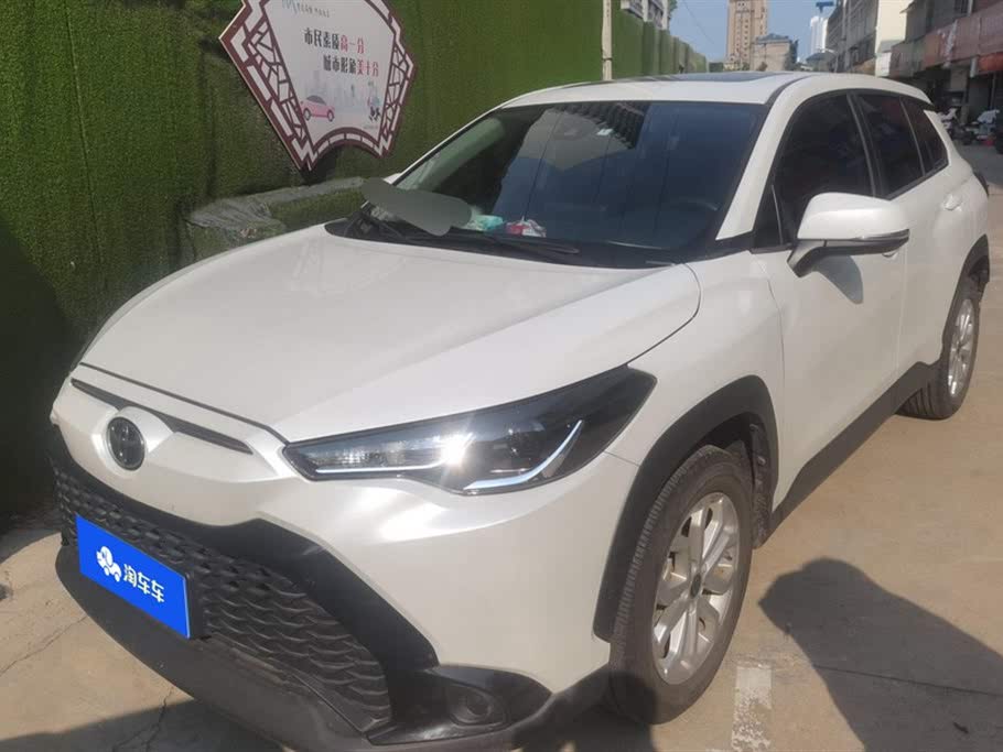 Toyota Frontlander 2022 2.0 CVT Leading Edition