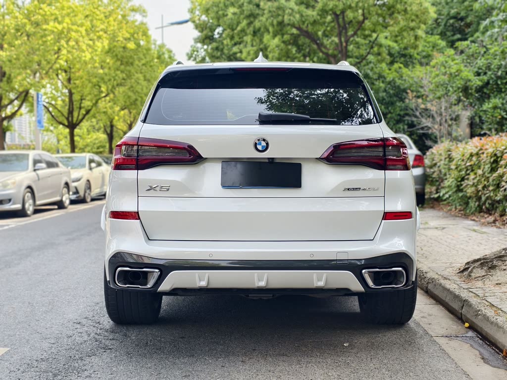 BMW X5 xDrive30Li M Sport Package (рестайлинг, 2022)