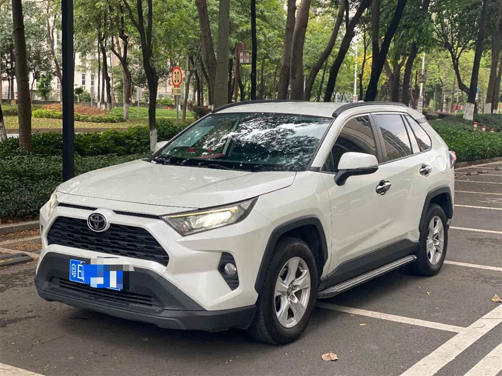 Toyota RAV4 2.0 CVT 2WD Urban 2022