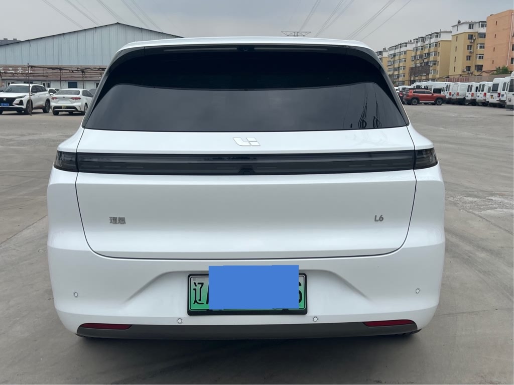 Li Auto L6 2024 Pro