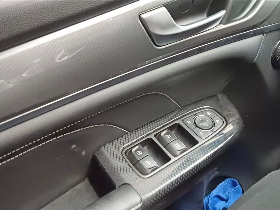 Haval M6 2021 PLUS 1.5T DCT Luxury Intelligent Edition