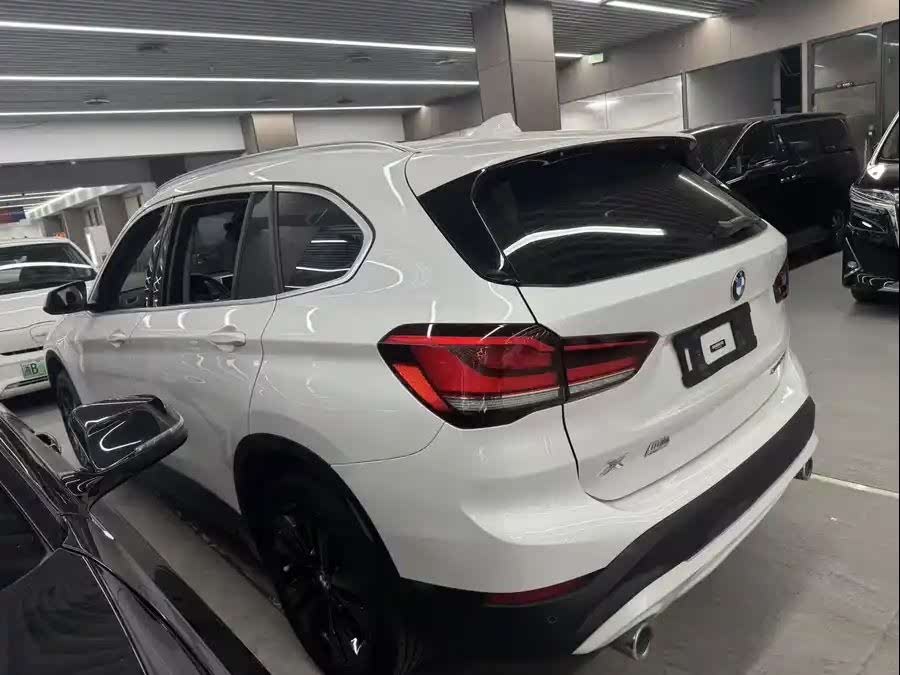 BMW X1 sDrive20Li (F48) 2020