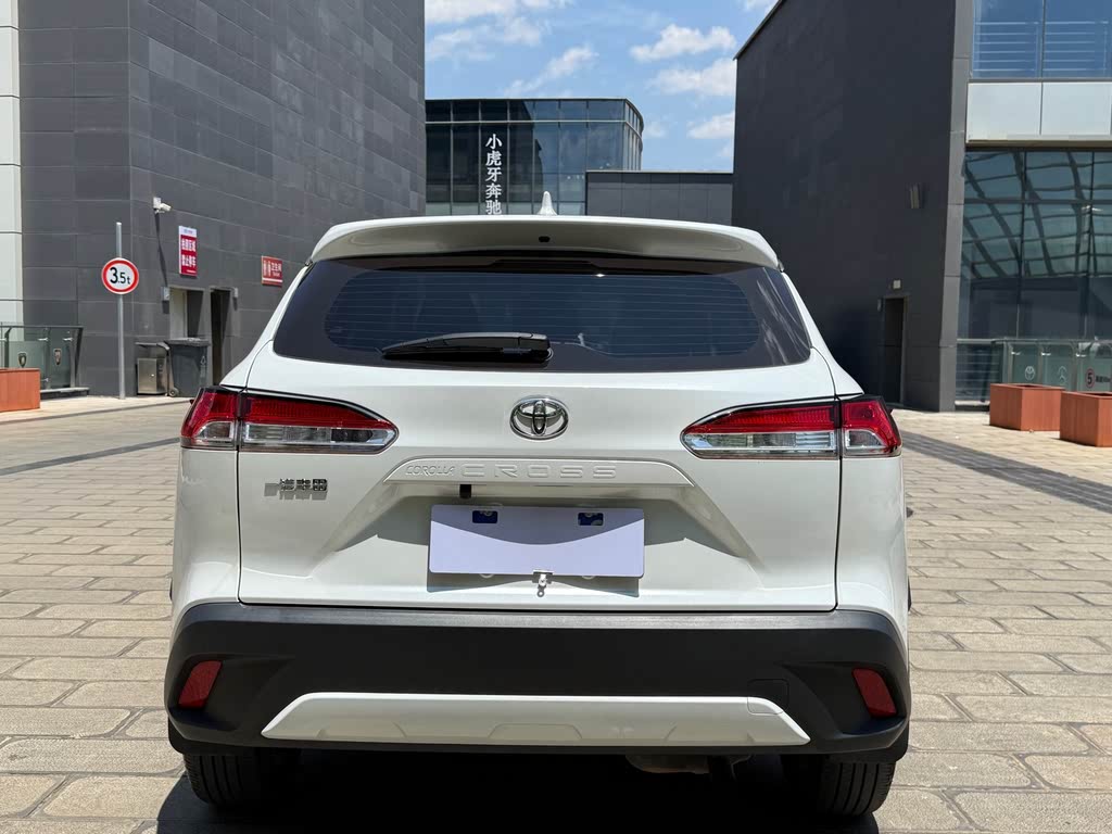 Toyota Corolla Cross 2.0L Luxury 2023