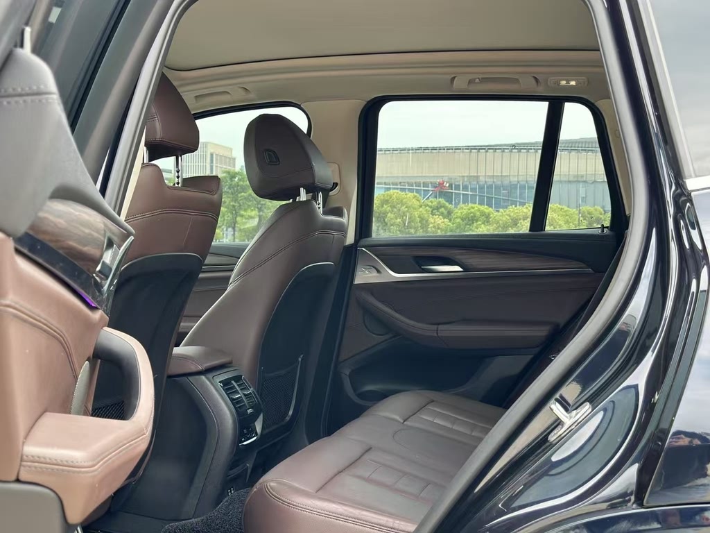 BMW X3 xDrive28i M Sport Package 2021 года