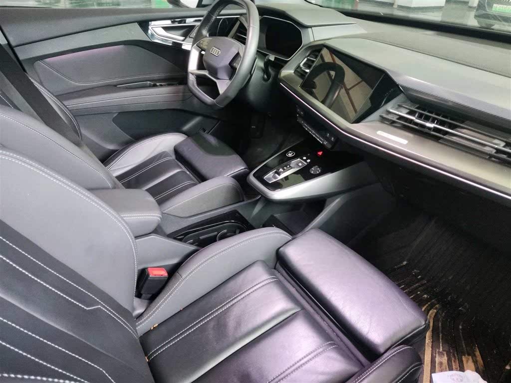 Audi Q4 e-tron 40 e-tron Creation Edition 2022