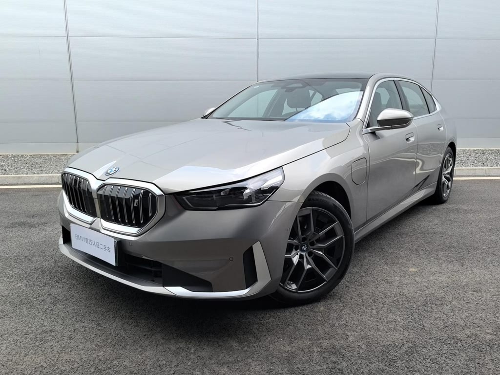 BMW i5 eDrive35L Luxury Line 2024