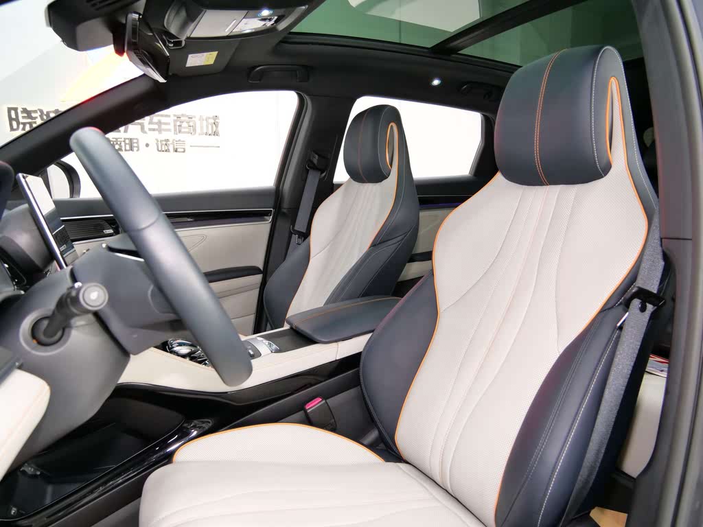 Song Plus EV (2021) Flagship