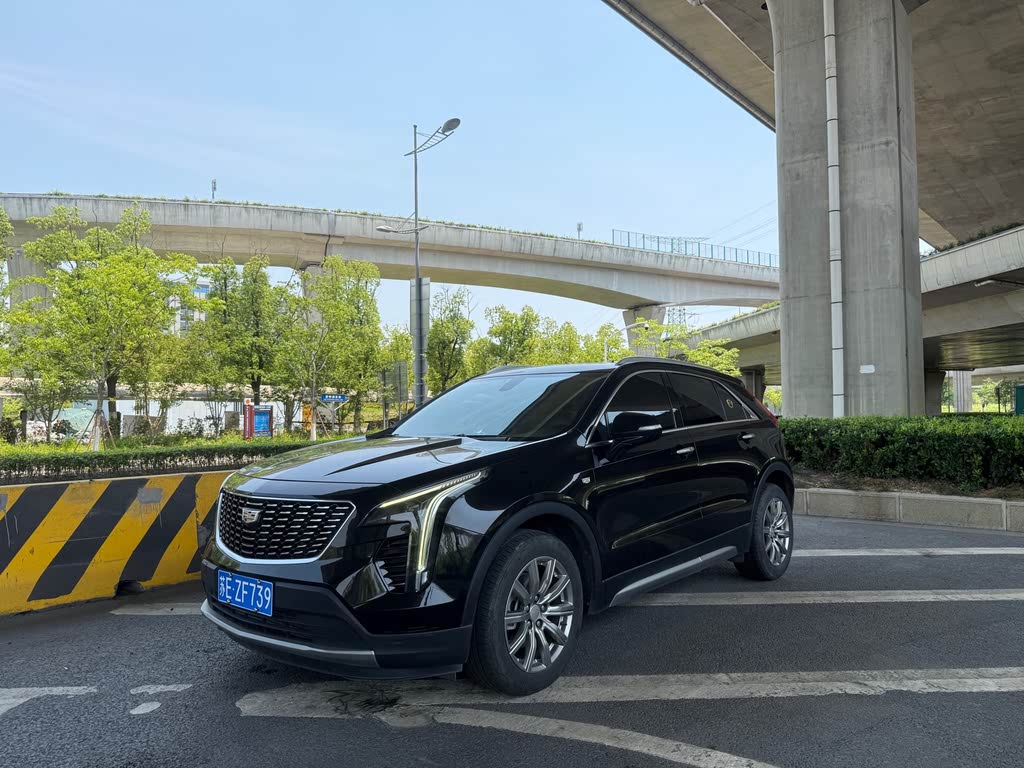 Cadillac XT4 28T Luxury (2WD) 2020 модельного года (рестайлинг)