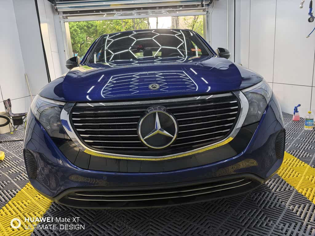 Mercedes-Benz EQC 350 4MATIC 2021 года