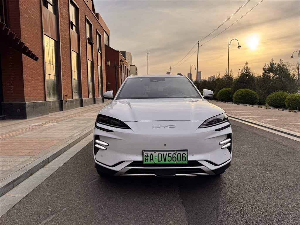 Song PLUS New Energy 2024 Honor Edition EV 605km Flagship PLUS