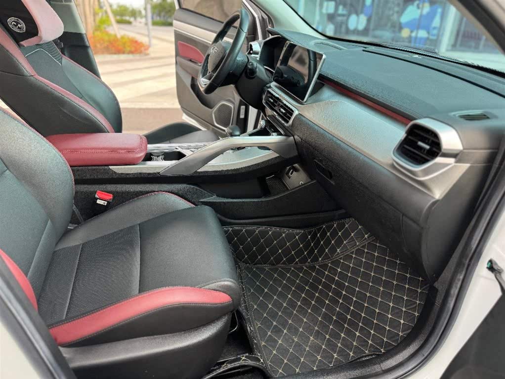 Geely Coolray 2021 1.4T DCT Platinum Edition