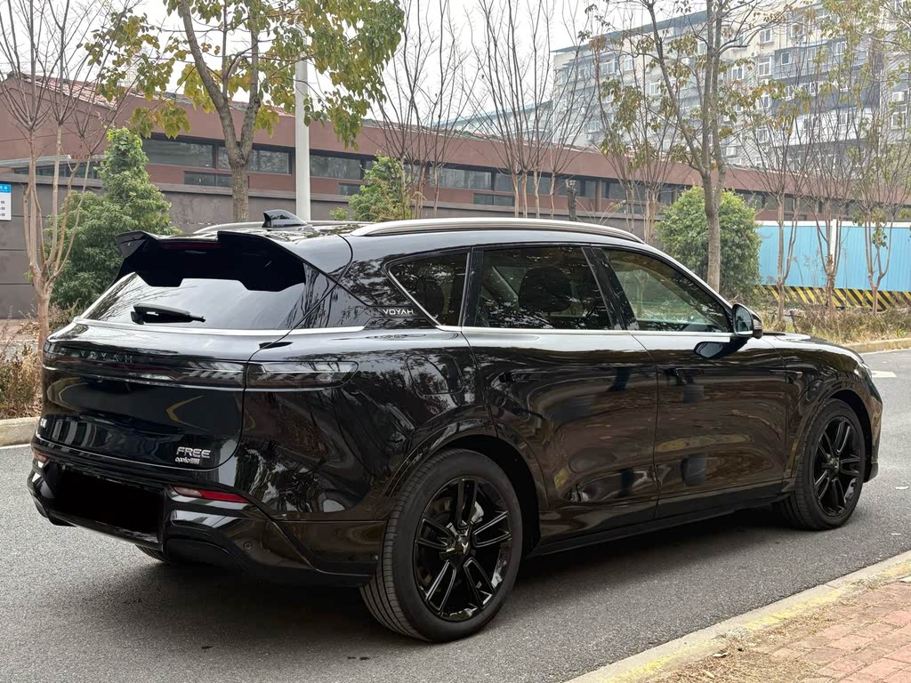Voyah Free 2024 Long Range Intelligent Drive Edition