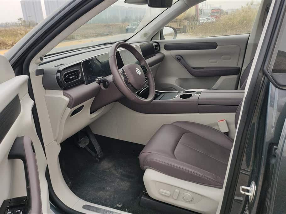 Leapmotor C11 2023 Электромобиль 580 Performance AWD