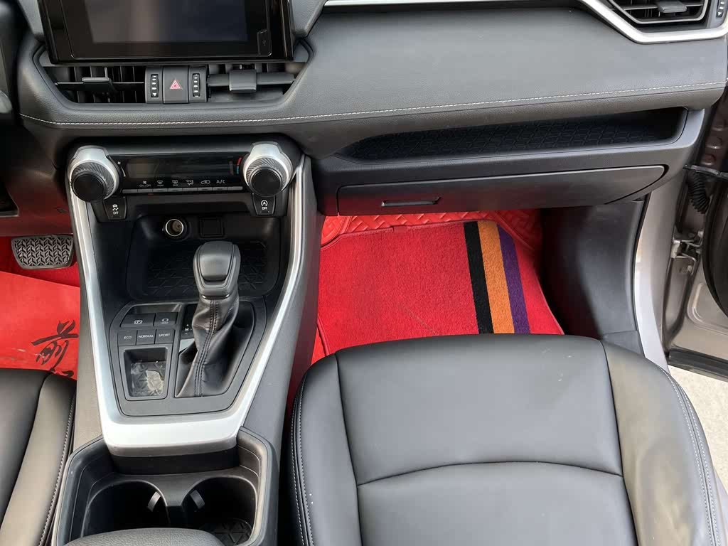 Toyota RAV4 2.0 CVT 2WD Urban 2021
