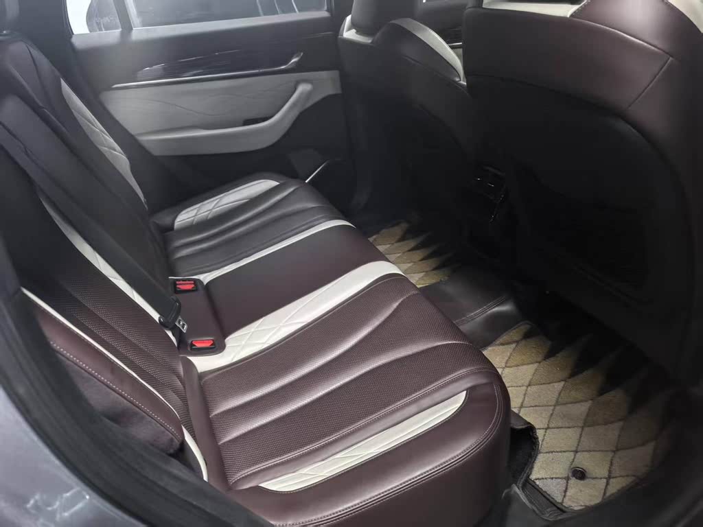 Geely Xingyue L 2021 2.0TD DCT EVO 2WD Luxury