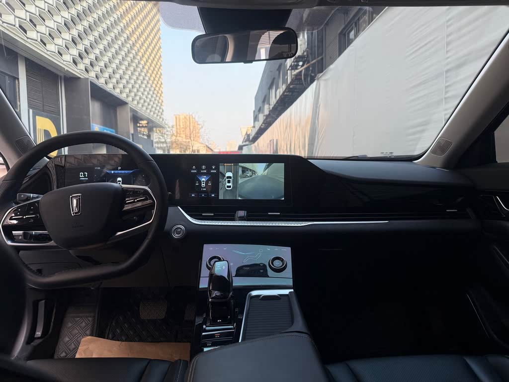 Bestune B70 III 1.5T AT Premium 2022